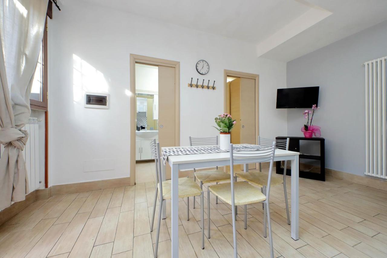 Vatican Flat Cozy Court โรม ภายนอก รูปภาพ